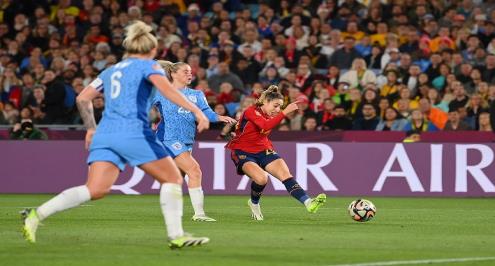 منتخب إسبانيا يهزم إنجلترا ويتوج بكأس العالم للسيدات